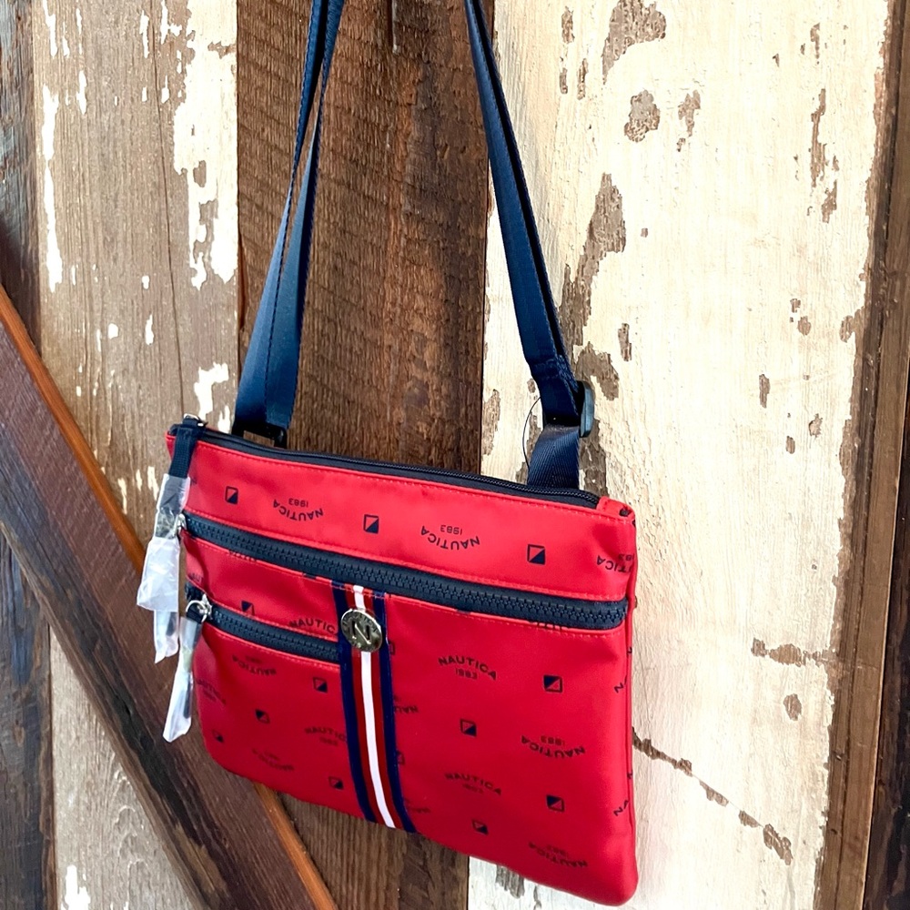 NWT Nautical Women’s Red & Navy Crossbody Nylon Travel Bag Adjustable Strap